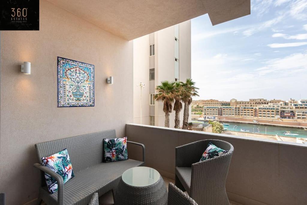 One Of A Kind, Seafront Property In St Georges Bay By 360 Estates Saint Julian's Luaran gambar