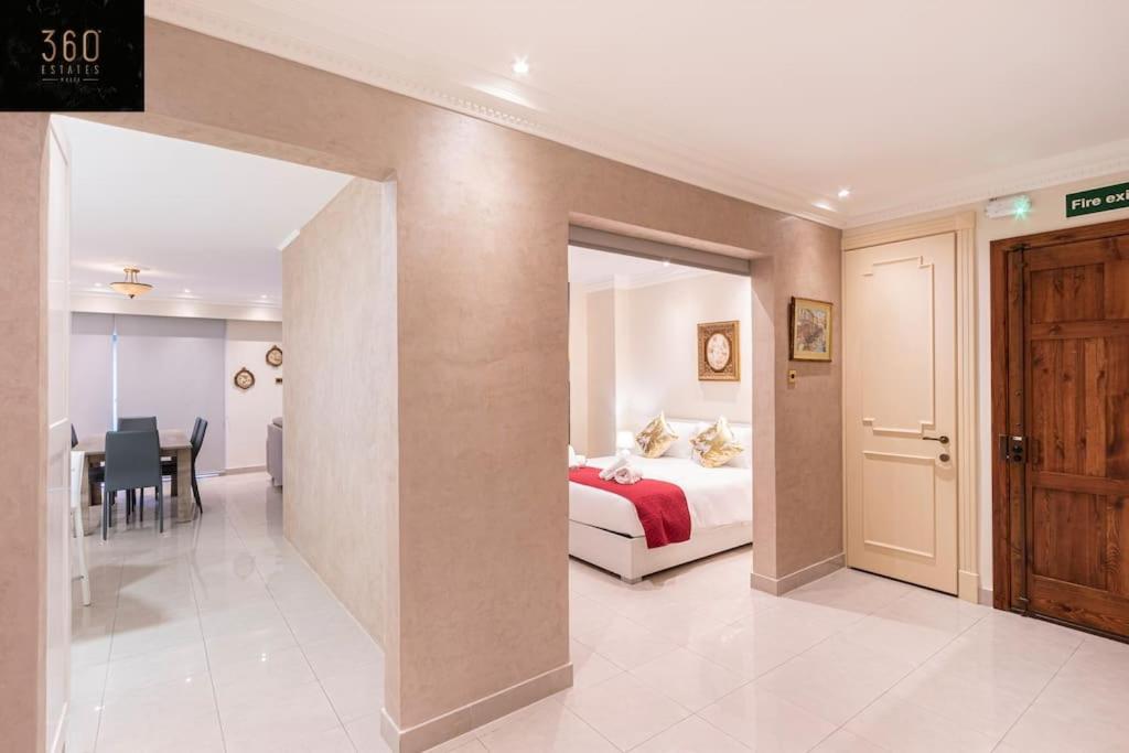 One Of A Kind, Seafront Property In St Georges Bay By 360 Estates Saint Julian's Luaran gambar